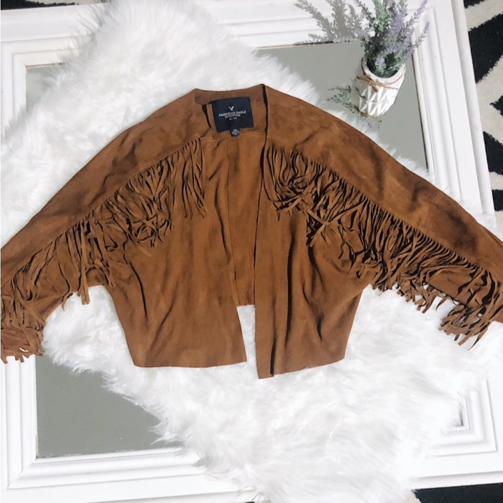 American Eagle Outfitters Brown Fringe Lightweight Soft Jacket 
• Size: Small